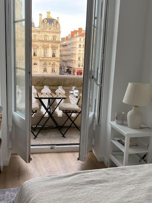 Grand Balcon Place Des Terreaux Apartamento Lyon Exterior foto